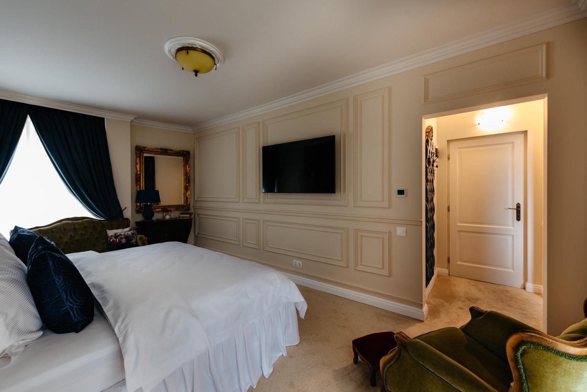 Ateneea Luxury Rooms Cluj-Napoca Exterior photo
